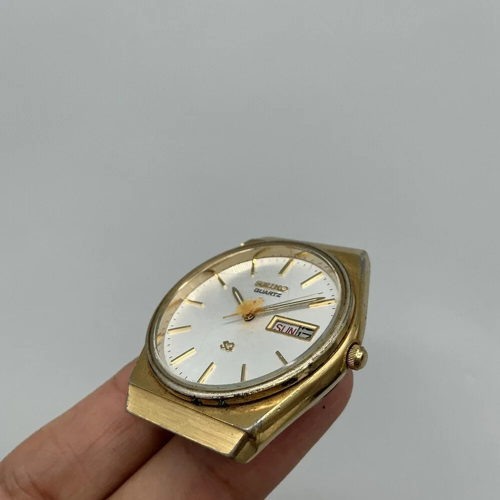 Vintage Seiko 8223-8000 Mens Watch 35mm Gold Tone Day Date Non Running